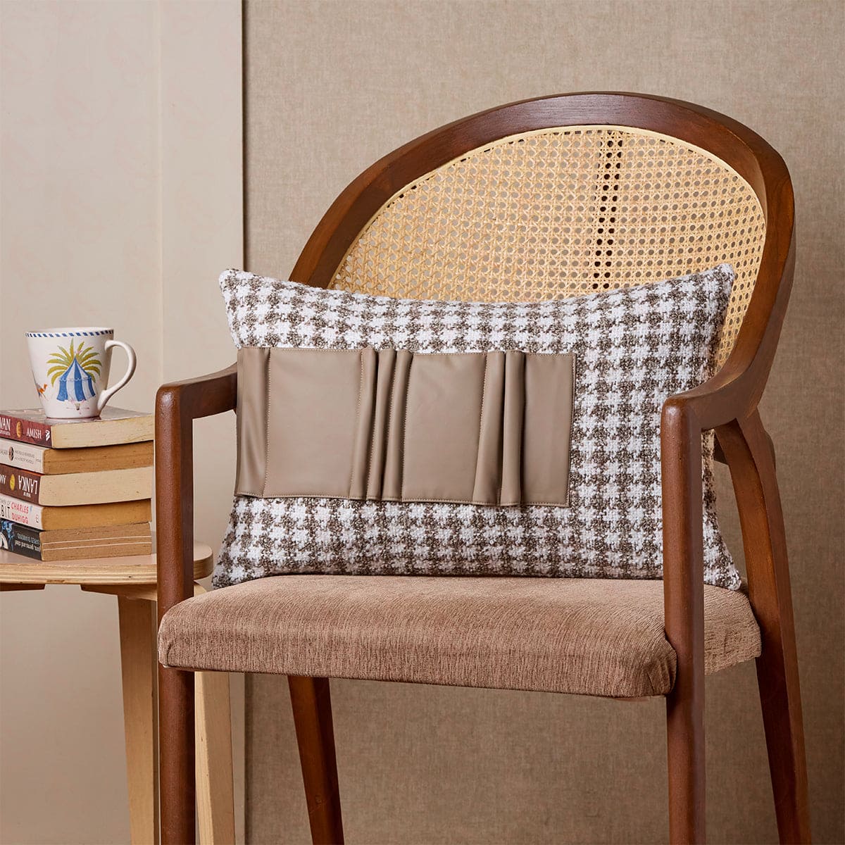 Vogue Cushion Cover